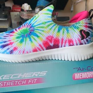 Sketchers Tennis
